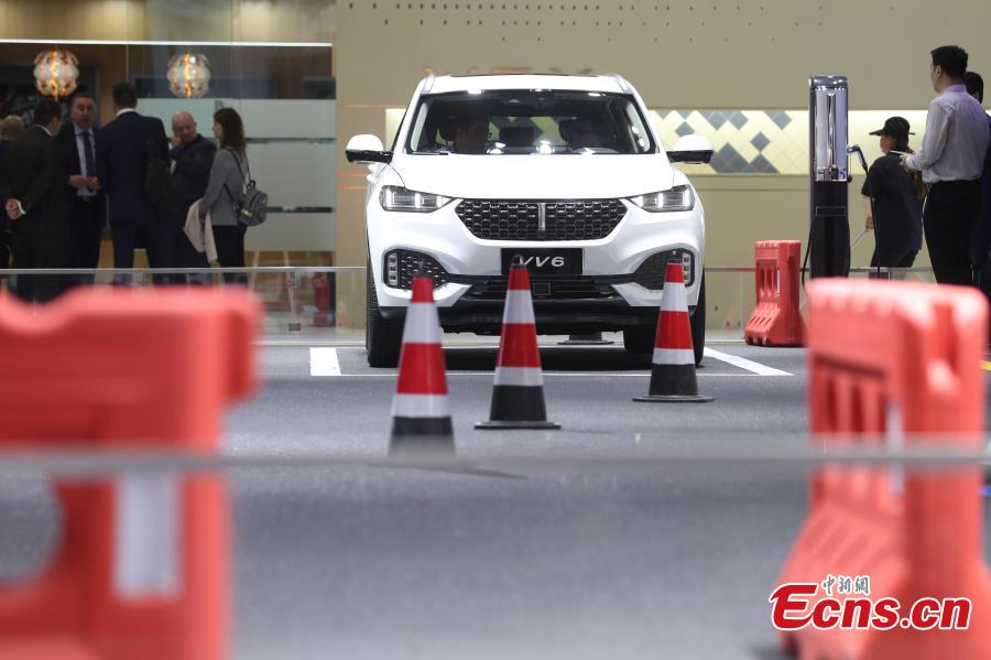 The 2019 Shanghai auto show is underway in Shanghai, April 16, 2019.  The 18th Shanghai International Automobile Industry Exhibition is open to the media on Tuesday and Wednesday, before opening its doors to the public from Thursday until April 25. The exhibition has attracted more than 1,000 exhibitors from 20 countries and regions worldwide, according to organizers. (Photo: China News Service/Zhang Hengwei)