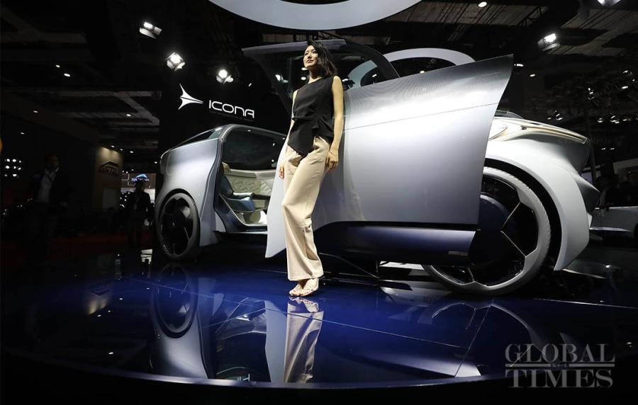 Auto Shanghai 2019, Asia\'s largest auto show, began on Tuesday in China\'s Shanghai. More than 1,000 automobile manufacturers from 20 countries and regions came to showcase their wares. Dozens of 5G and new energy vehicles have made their debuts and have become a feature of the auto show. (Photos: Yang Hui/GT)