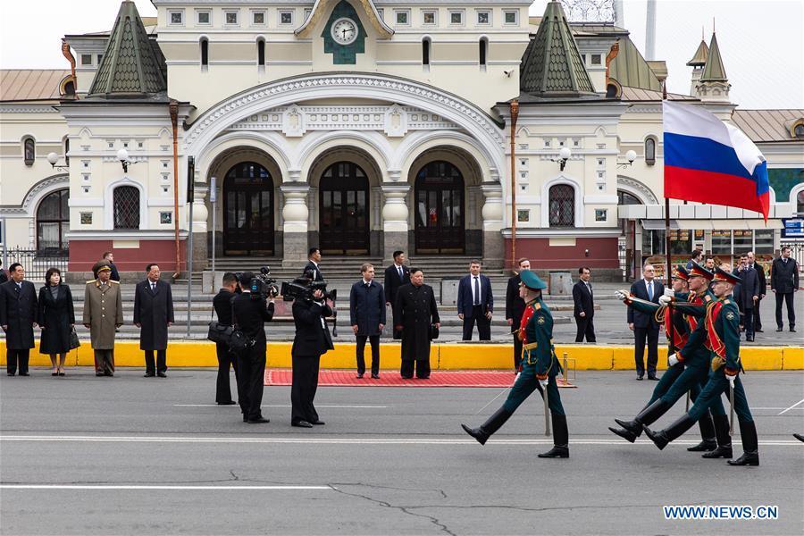 Top leader of the Democratic People\'s Republic of Korea (DPRK) Kim Jong Un attends the welcome ceremony in Vladivostok, Russia, April 24, 2019. Kim Jong Un arrived here in his train on Wednesday for his first meeting with Russian President Vladimir Putin on Thursday. (Xinhua/Bai Xueqi)