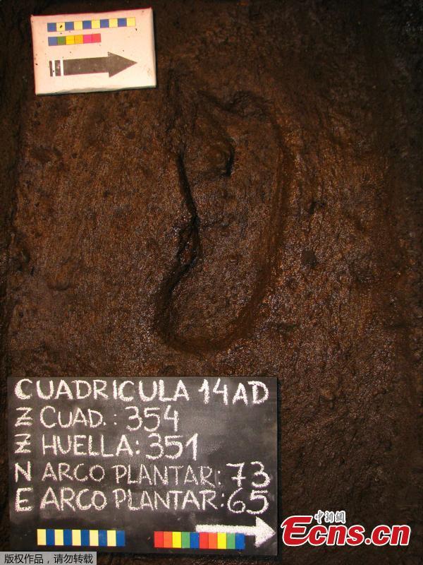 A 15,600-year-old footprint is pictured in Osorno, Chile after its discovery in 2010. (Photo/Agencies)