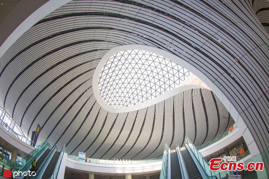 <?php echo strip_tags(addslashes(Photo taken on April 26, 2019 shows a view of the inside of the Beijing Daxing International Airport, which will begin operations before the end of September. The new airport sits at the junction of Beijing's southern Daxing District and Langfang, a city in Hebei Province. It is expected to handle 45 million passengers annually by 2021 and 72 million by 2025. (Photo/IC))) ?>