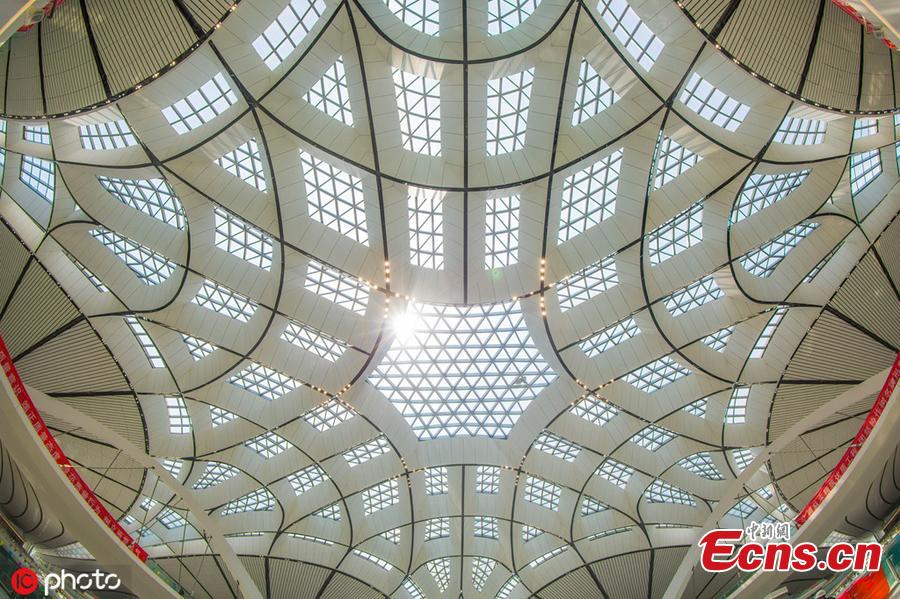 <?php echo strip_tags(addslashes(Photo taken on April 26, 2019 shows a view of the inside of the Beijing Daxing International Airport, which will begin operations before the end of September. The new airport sits at the junction of Beijing's southern Daxing District and Langfang, a city in Hebei Province. It is expected to handle 45 million passengers annually by 2021 and 72 million by 2025. (Photo/IC))) ?>