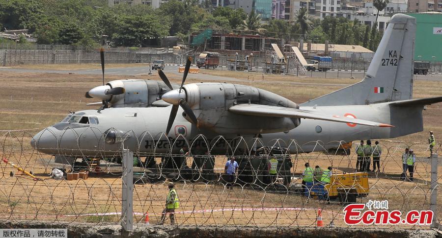 An Indian Air Force transport aircraft that overshot the runway Tuesday night sits on an unpaved surface at the Chhatrapati Shivaji Maharaj International Airport in Mumbai, India, Wednesday, May 8, 2019. Efforts are underway to move the aircraft from the unpaved surface and the same was expected to be accomplished soon, officials said. (Photo / Agencies)