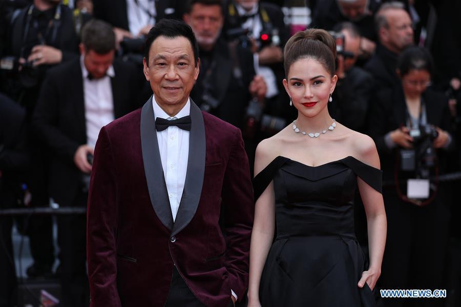 Actor Wang Xueqi and actress Hannah Quinlivan attend the opening gala during the 72nd Cannes Film Festival at Palais des Festivals in Cannes, France, on May 14, 2019. The 72nd Cannes Film Festival is held here from May 14 to 25. (Xinhua/Zhang Cheng)