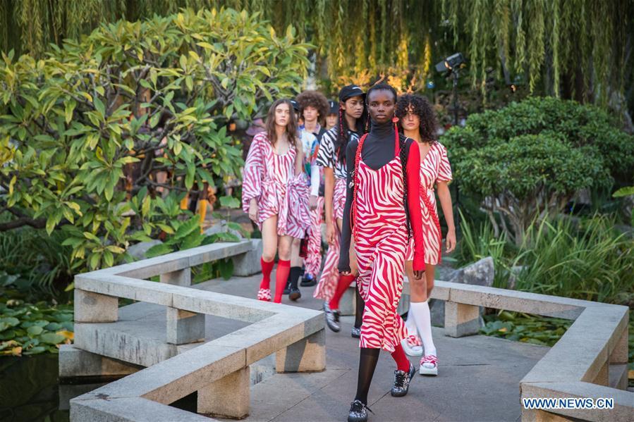 <?php echo strip_tags(addslashes(Models wearing creations by Double Rainbouu pose during Fashion Week Australia at the Chinese Garden of Friendship in Sydney, Australia, May 15, 2019. (Xinhua/Zhu Hongye))) ?>