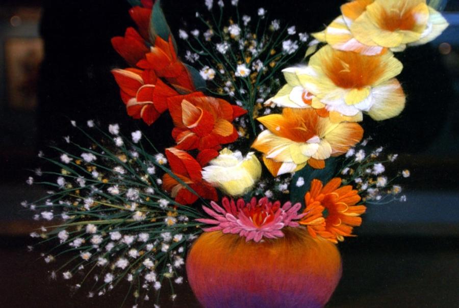 A painting using cotton by Yuan Hongbin. (Photo/Xinhua)