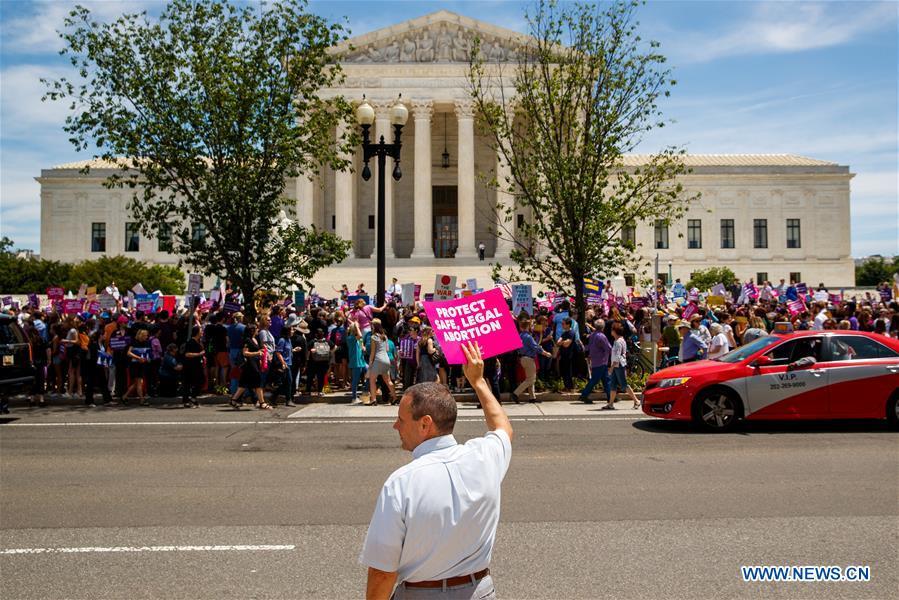 People protest during a rally calling for abortion rights outside the U.S. Supreme Court in Washington D.C., the United States, on May 21, 2019. Alabama enacted a new law recently to ban all abortions, except in the cases in which the mother\'s life is in danger. It is the latest state to join the camp to make abortions illegal from the time as early as of detected fetal heartbeat, around six weeks of gestation. (Xinhua/Ting Shen)