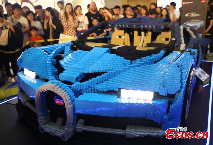 A Bugatti sports car made of 238,762 pieces of Lego blocks makes debut at Nanjing, Jiangsu Province, May 25, 2019. (Photo/China News Service)