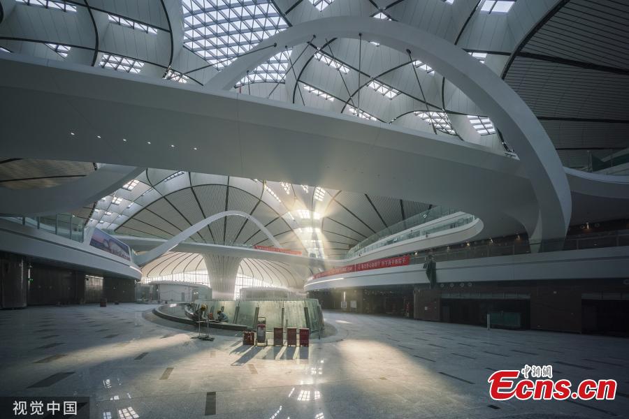 An inside view of the Beijing Daxing International Airport in Beijing on June 1, 2019. The airport will be put into operation before Sept. 30, according to the country\'s civil aviation authorities. Interior decorating and the installation and testing of electromechanical equipment are underway and will be completed this month. (Photo/VCG)