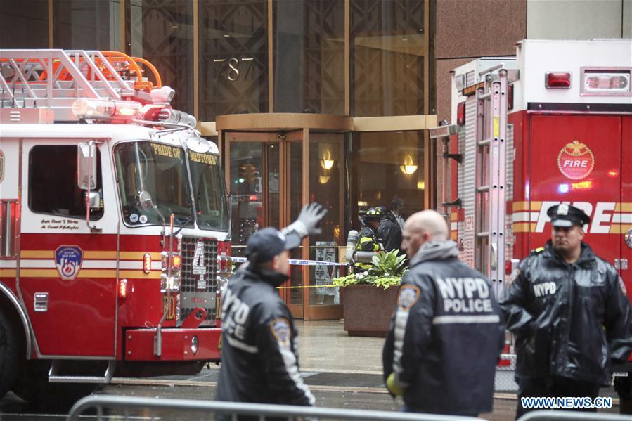 <?php echo strip_tags(addslashes(Rescuers and police officers work near the building where a helicopter crashed in Manhattan, New York, the United States, June 10, 2019. One person was killed after a helicopter crashed onto the roof of a skyscraper in Midtown Manhattan of New York City Monday afternoon, according to media reports. (Xinhua/Wang Ying))) ?>