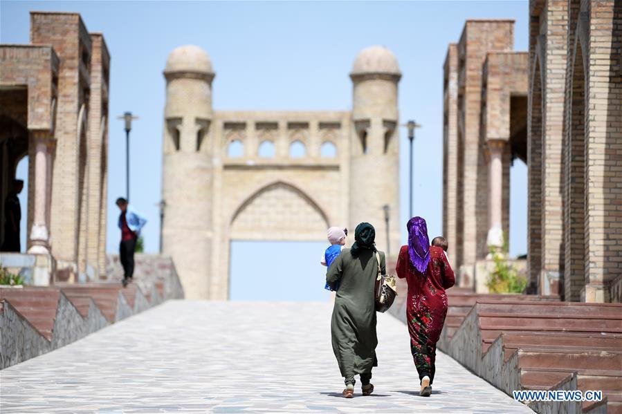 People visit Hisor Fortress in Hisor, west of Dushanbe, Tajikistan, June 12, 2019. (Xinhua/Sadat)