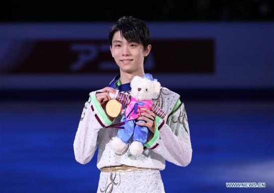 Shirali yalangoch xonimlar Squirting, silkinish, titroq, konvulsiya, orgazm porno videolari