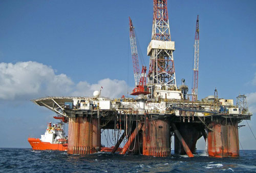 The oil spill from the Penglai 19-3 oilfield polluted an area of more than 840 square kilometers in Bohai Bay.