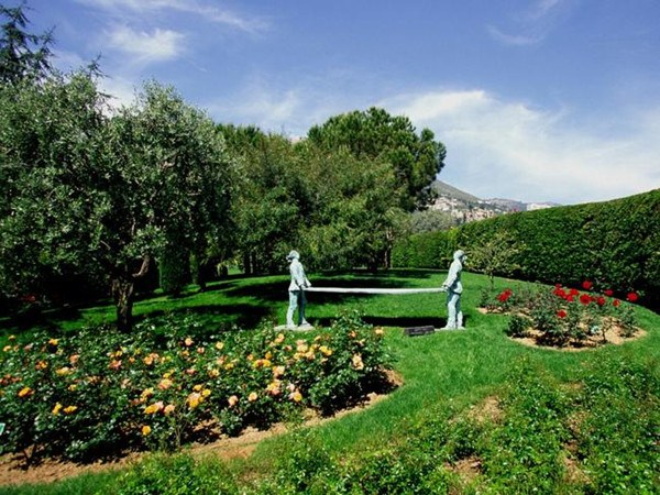 The Princess Grace Rose Garden, with its views of Monte Carlo, is a popular place to pop the question. Source: Supplied