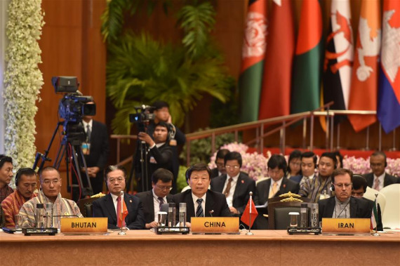 Chinese Vice President Li Yuanchao (C, front) speaks at the 2nd Asia Cooperation Dialogue (ACD) summit in Bangkok, capital of Thailand, Oct. 10, 2016. (Photo: Xinhua/Li Mangmang)