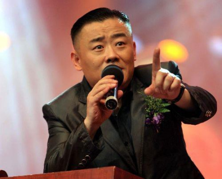 Chinese comedian Zhou Libo goes on trial in America