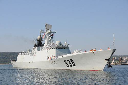 The frigate Yantai of the 11th Chinese naval escort flotilla arrives at the Bulgarian Black Sea port of Varna on Aug. 5, 2012. The frigate Yantai of the 11th Chinese naval escort flotilla on Sunday arrived at the Bulgarian Black Sea port of Varna to make a five-day goodwill visit. It is the first visit of Chinese navy ship in Bulgaria ever. (Xinhua/Chen Hang)