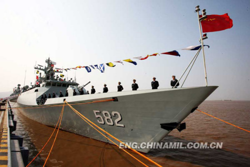 The picture shows a scene of the Bengbu guided missile frigate.