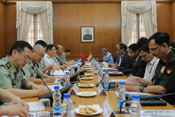Sun Jianguo (4th L), deputy chief of the Joint Staff Department of China's Central Military Commission, meets with Indian Defense Secretary Shri G Mohan Kumar (4th R) in New Delhi, capital of India, Nov. 8, 2016. (Photo: Xinhua/Li Ming)