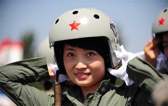 Yu Xu, a female J-10 fighter pilot, died in an accident during a routine flight training on Nov 12, 2016. (Photo/Xinhua)