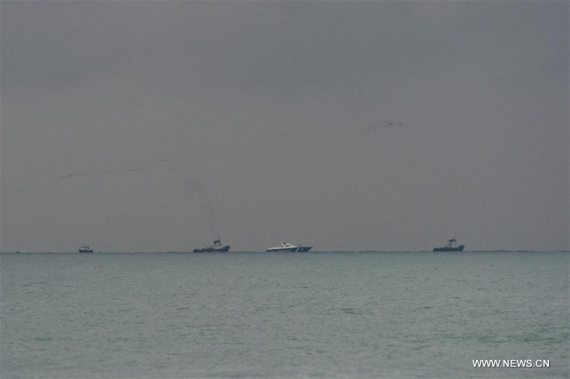 Photo taken on Dec. 25, 2016 shows vessels taking part in a rescue operation on the Black Sea coast at the crash site of Russian Defense Ministry's TU-154 aircraft.(Photo: Xinhua/Sputnik)