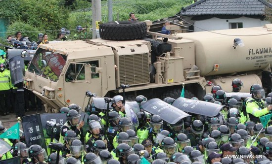 Elements of the U.S. Terminal High Altitude Area Defense (THAAD) missile interception system arrive in Seongju, South Korea, on Sept. 7, 2017. (Xinhua/Yao Qilin)