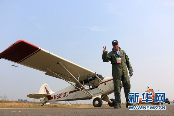 Wayne Mansfield at 2017 World Fly-in Expo held in Wuhan, capital of central China's Hubei Province. (Photo provided by Mansfiel