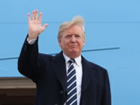 Trump visits China
