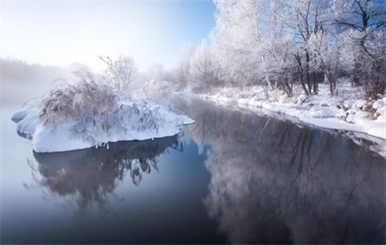 A winter landscape in Xunke county in Heihe.  (Photo provided to China Daily)