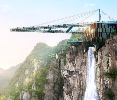 This photo shows the exhilarating skywalk. (Photo provided chinadaily.com.cn)