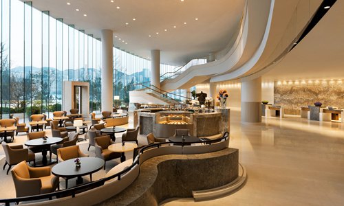 The lobby of Kerry Hotel, Hong Kong (Photo/Courtesy of Kerry Hotel, Hong Kong)