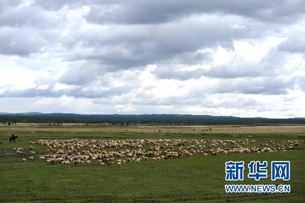 A visit to the steppes in the far north of China offers an enthralling cultural experience