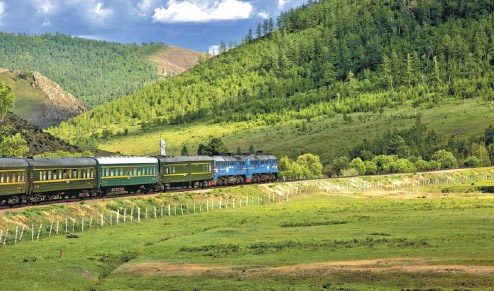 The Trans-Siberian Railway, with a total length of 9,288 kilometers, offers Chinese tourists an alternative way to travel around Russia.  (Photo provided to China Daily)