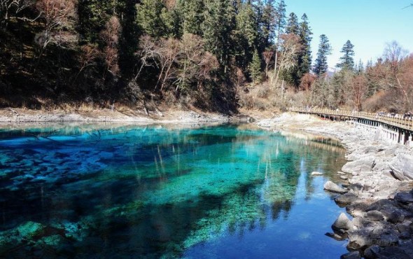 Scenery of Jiuzhaigou in Southwest China's Sichuan province pictured after the earthquake in August 2017. (Photo provided to chinadaily.com.cn)