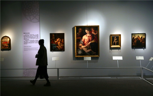 Most of the displayed paintings, part of a special program, had never left Italy. (Photo by Zou Hong/China Daily)