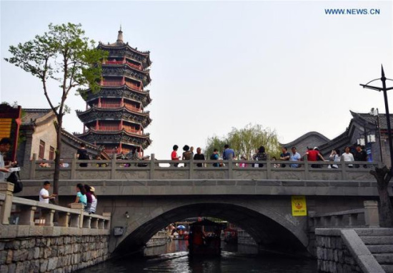 Tourists visit the Luanzhou Ancient City in Luanxian County, north China's Hebei Province, April 29, 2018. The Luanzhou Ancient City attracted many tourists during the Labor Day holiday. [Photo: Xinhua]