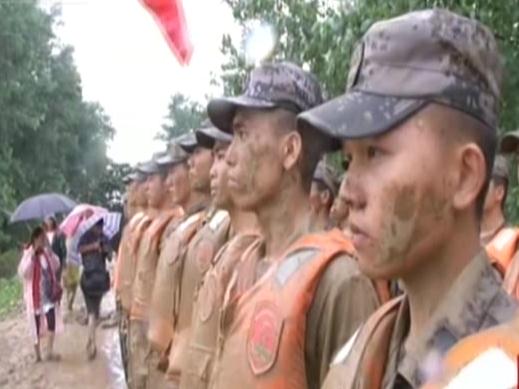 Heroes in mudMore troops asked to join flood control