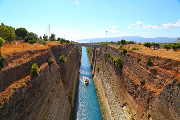 (Photo: China Daily/Hu Bin)