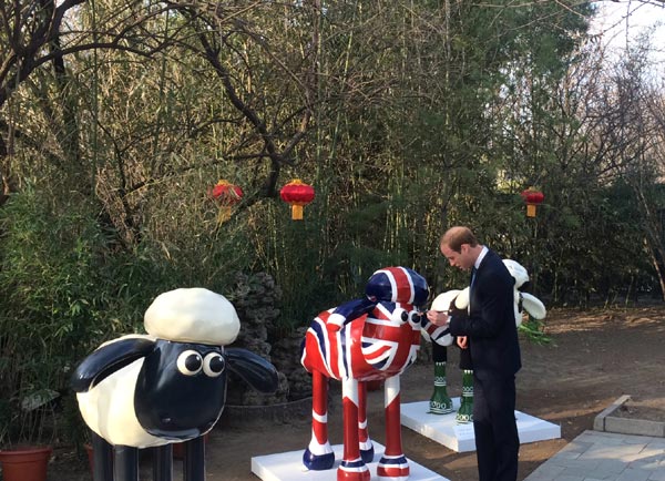 Britain's Duke of Cambridge, Prince William visits Shijia Hutong Museum in Beijing on March 2, 2015. (Photo: Chen Mengwei/For chinadaily.com.cn)