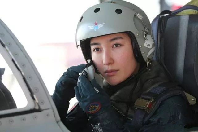 China to have first batch of female pilots for 'Flying Leopard' fighter bombers
