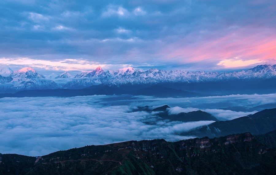 Popular spots in China to photograph seas of clouds