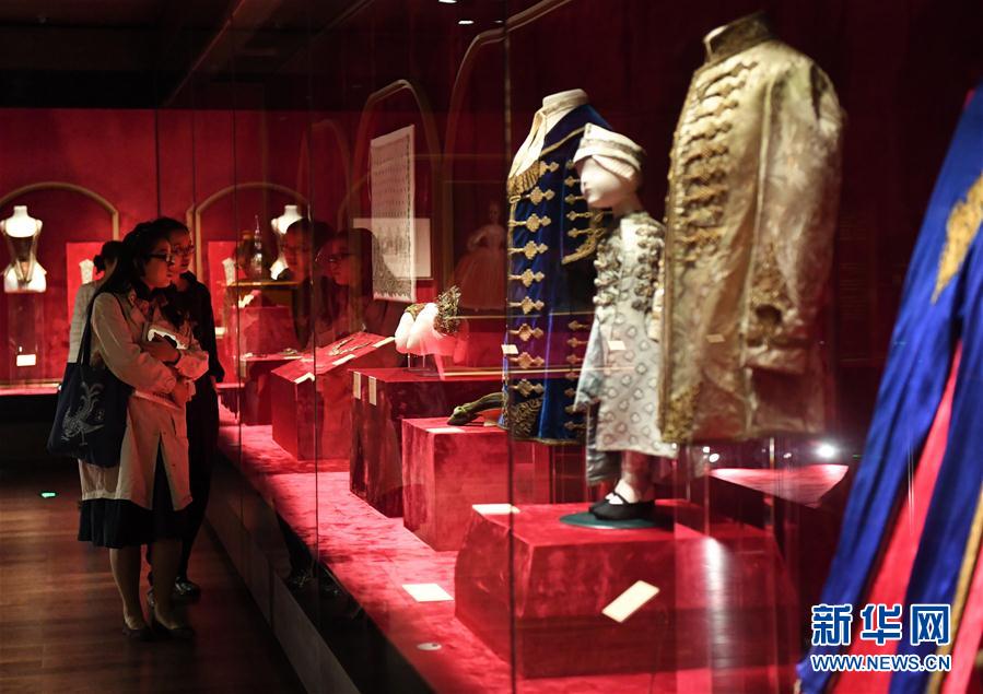 Exhibition shows Princess Sissi and her life in China