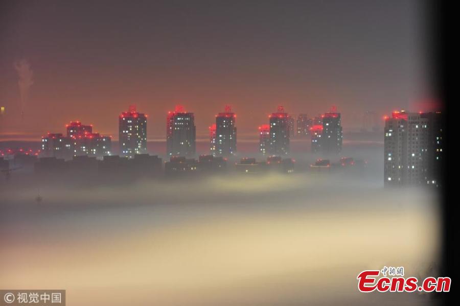 Dense fog turns Shenyang into heavenly world