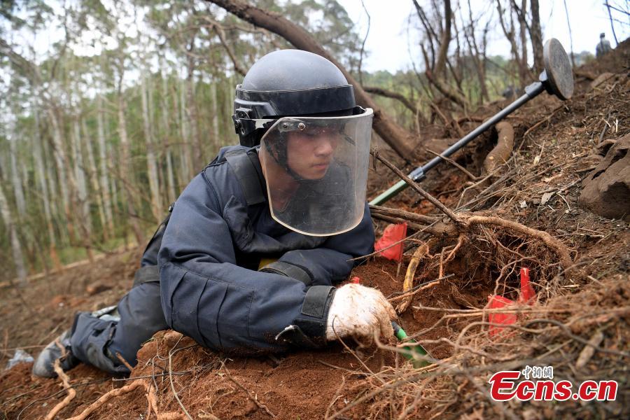 China Vietnam mines cleared