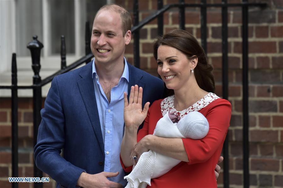 New royal baby arrives in Britain