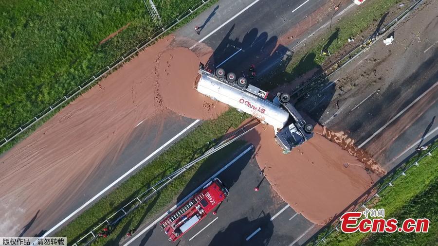 Polish highway closed due to liquid chocolate truck spill
