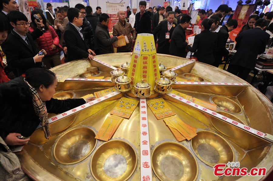 World's biggest hot pot debuts in Shanxi (5/5) Headlines, features