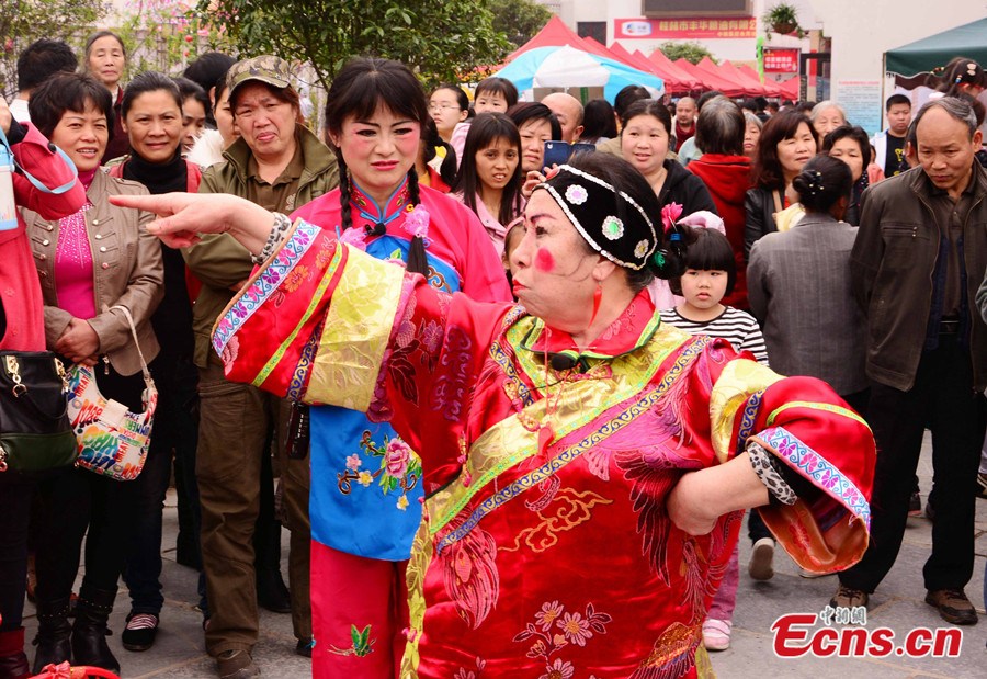 'San Yue San' festival celebrated across China (1/17) Headlines, features, photo and videos