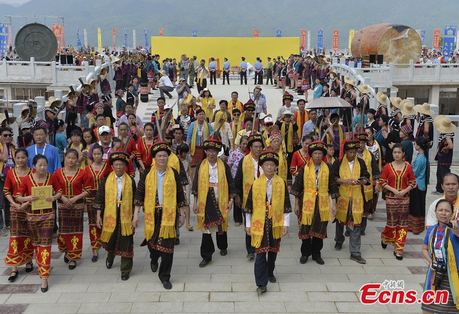 'San Yue San' festival celebrated across China (12/17) Headlines