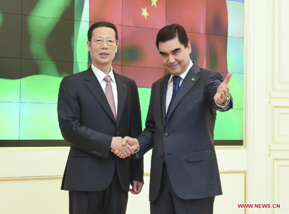 Chinese Vice Premier Zhang Gaoli (L) meets with Turkmenistan's President Gurbanguly Berdymukhamedov in Ashgabat, Turkmenistan, Aug. 27, 2014. (Xinhua/Liu Jiansheng)